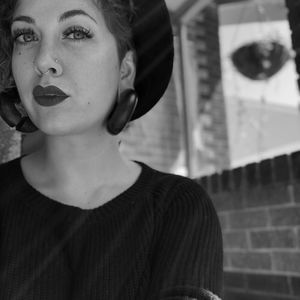 Meet your Posher, Abrean